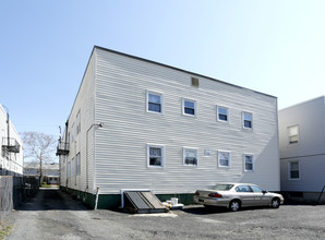 441 Rosehill Pl in Elizabeth, NJ - Building Photo - Building Photo