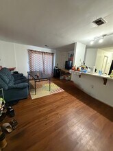 1204 University Terrace in Blacksburg, VA - Foto de edificio - Building Photo