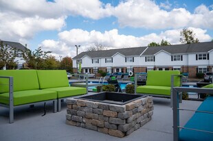 Corner Stone in Montgomery, AL - Building Photo