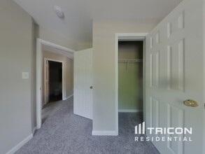 8271 Knighthood Pl in White Plains, MD - Building Photo - Building Photo