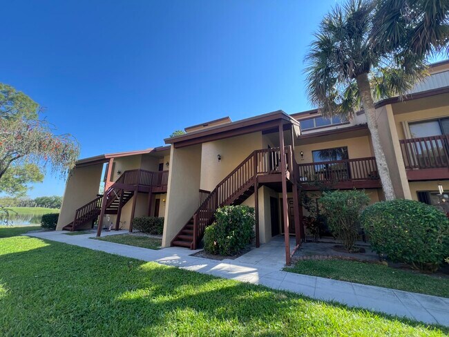 property at 403 Lakeview Dr E