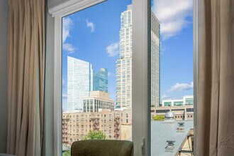 51 S Broadway in White Plains, NY - Building Photo - Building Photo