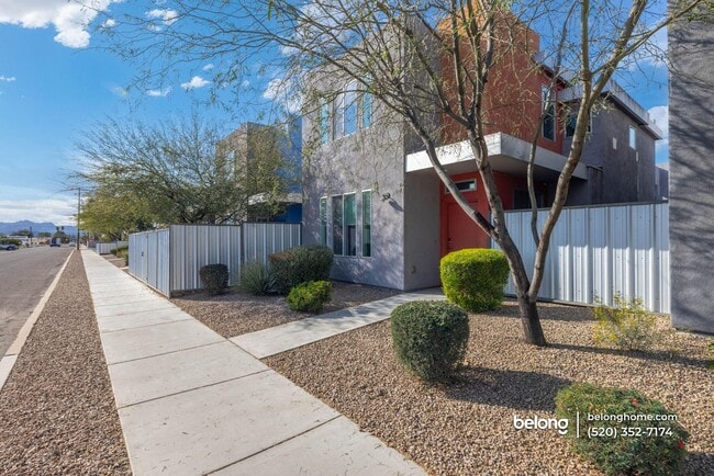 864 E Park Modern Dr in Tucson, AZ - Foto de edificio - Building Photo