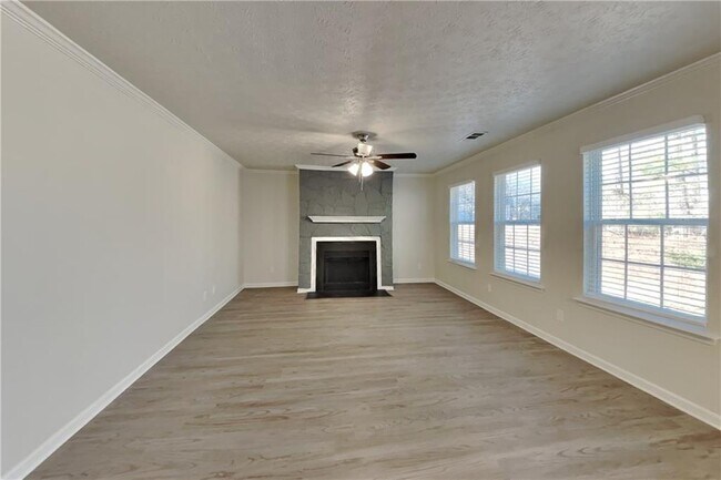 19 Lakemoore Ct in Douglasville, GA - Building Photo - Building Photo