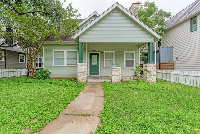 1205 W 22 1/2 St in Austin, TX - Building Photo - Building Photo