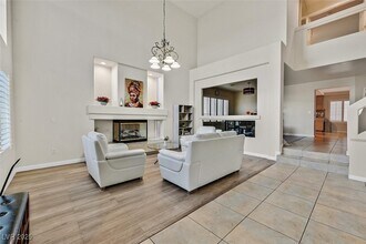 8025 Coronado Coast St in Las Vegas, NV - Building Photo - Building Photo