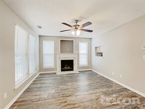 5017 Gibbons Link Rd in Charlotte, NC - Building Photo - Building Photo