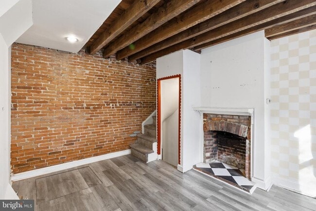 251 Fulton St in Philadelphia, PA - Building Photo - Building Photo