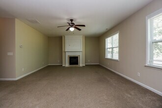 4112 Duran Ln in Auburn, GA - Building Photo - Building Photo