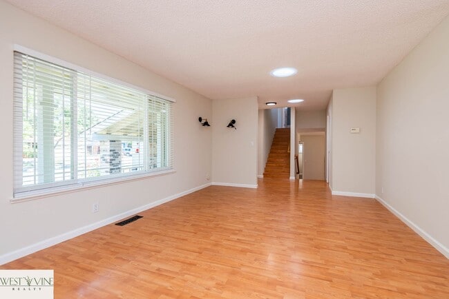 1735 Seville Way in San Jose, CA - Building Photo - Building Photo