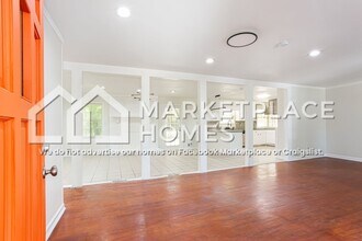 4477 Glenhaven Dr in Decatur, GA - Building Photo - Building Photo