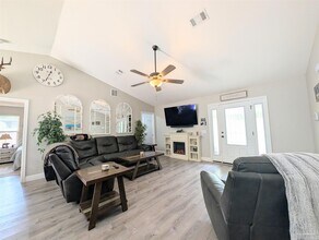 6837 Sage Brush Ln in Milton, FL - Building Photo - Building Photo