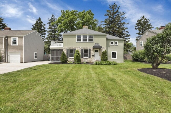 2615 Northwest Blvd in Columbus, OH - Building Photo - Building Photo