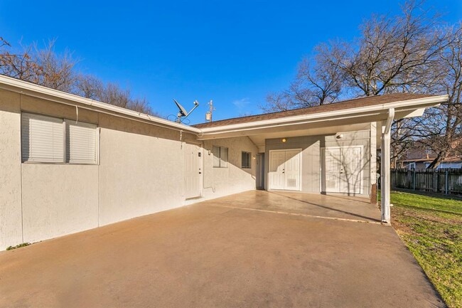 11103 Renel Dr in Austin, TX - Building Photo - Building Photo