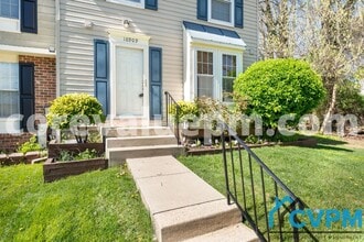 10909 Olde Woods Way in Columbia, MD - Building Photo - Building Photo