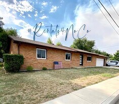 520 4th St in Windsor, CO - Building Photo