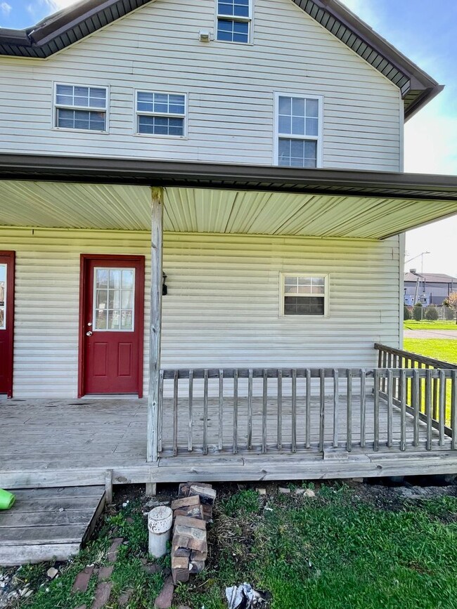 property at 6200 6th Ave