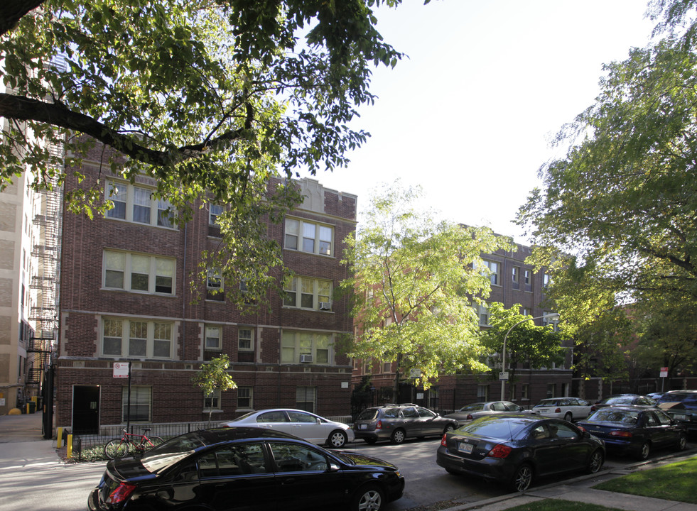 517-25 W. Brompton in Chicago, IL - Foto de edificio