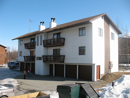 16948 Park Place St in Eagle River, AK - Building Photo