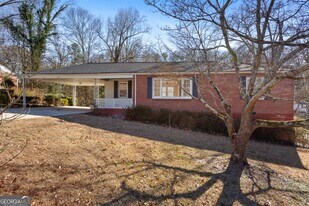 928 Church St in Smyrna, GA - Building Photo