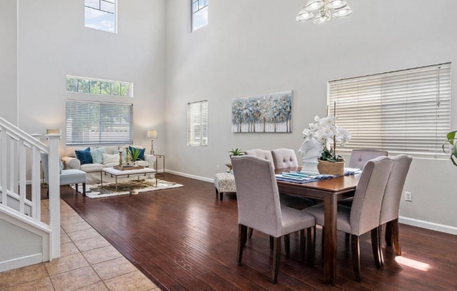 3957 Chateau Ln in Tracy, CA - Foto de edificio - Building Photo