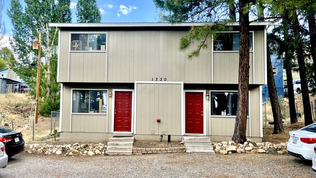 1330 S Lone Tree Rd, Unit 1330 S Lonetree Unit B