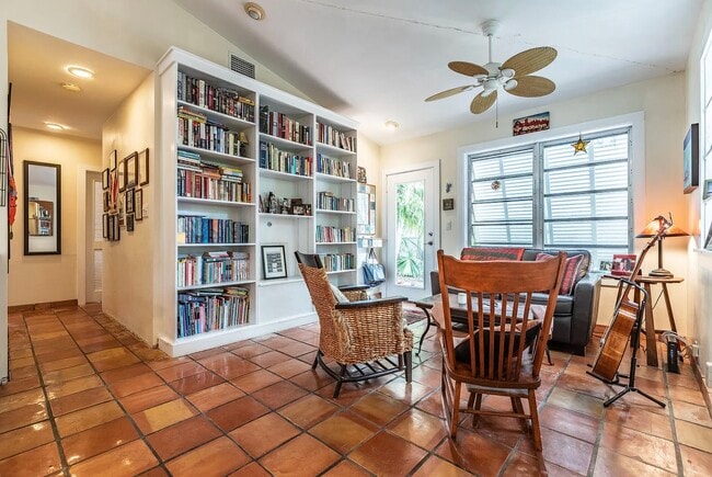 1709 Rose St in Key West, FL - Foto de edificio - Building Photo