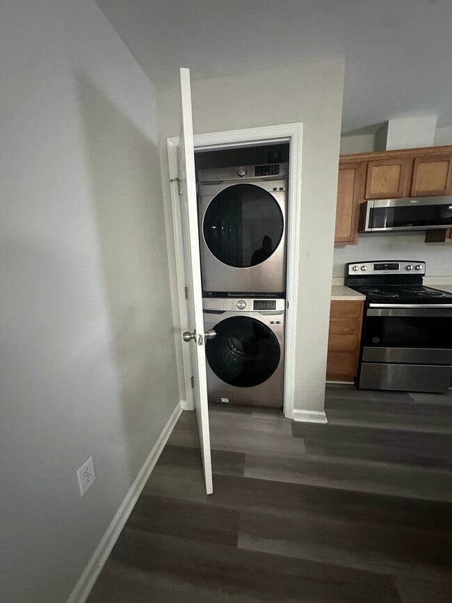 1216 Superior Pointe Pl in Fayetteville, NC - Building Photo - Building Photo