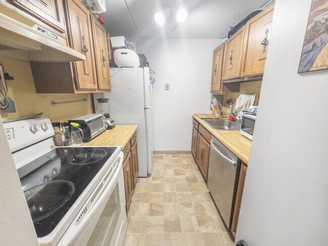 property at 12-16 Ellery St