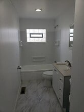 5021 Marburn Ave in Dayton, OH - Building Photo - Building Photo