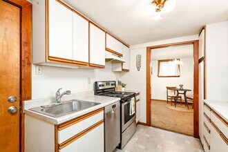 1912 7th Ave S, Unit #2 in Great Falls, MT - Building Photo - Building Photo