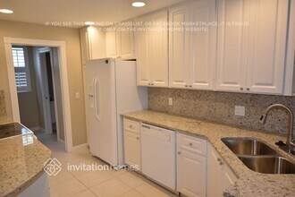 400 Capistrano Dr in Palm Beach Gardens, FL - Building Photo - Building Photo