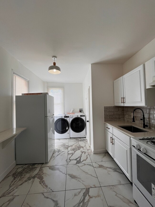 342 Palisade Ave, Unit 2