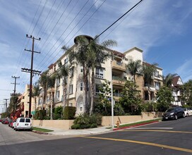 1257 Brockton Ave in Los Angeles, CA - Building Photo - Building Photo