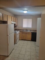 2000 Longmire Ct, Unit 6