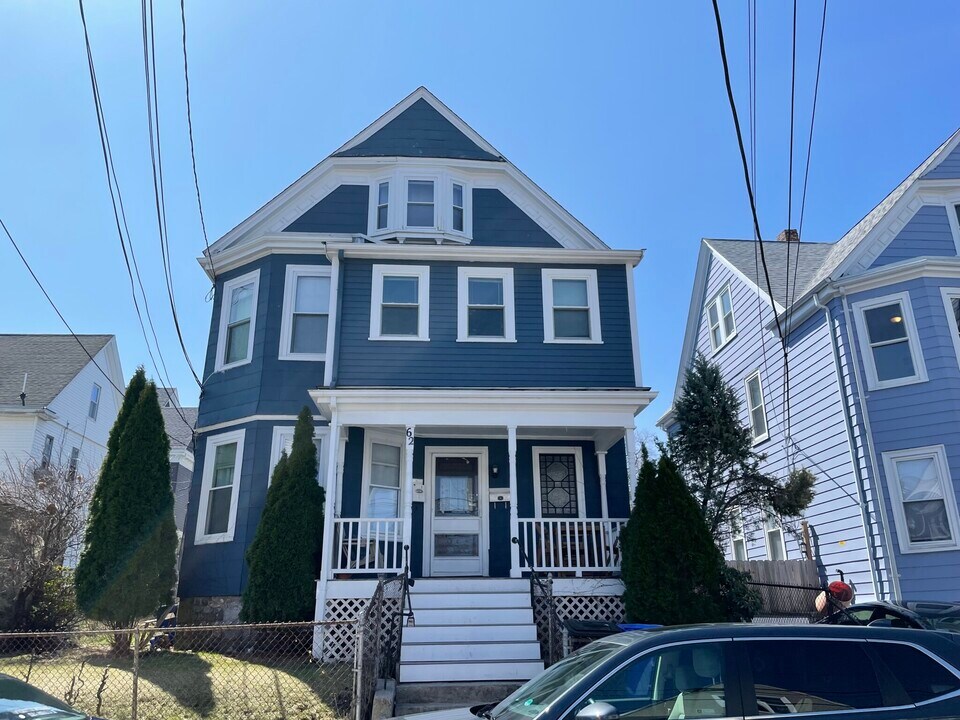 62 Montcalm Ave, Unit 1 in Boston, MA - Building Photo