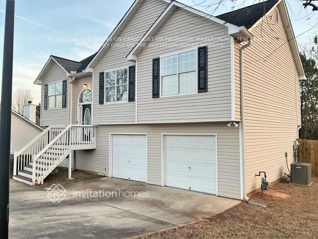 property at 821 Lorraine Ln