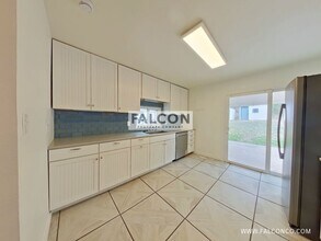 3148 W Pikes Peak Ave in Colorado Springs, CO - Building Photo - Building Photo