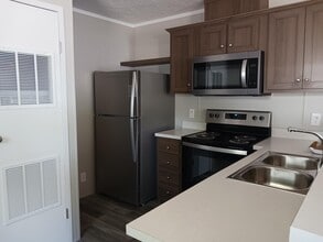 37 Pansy Dr in Fenton, MO - Building Photo - Building Photo