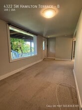 4322 SW Hamilton Terrace in Portland, OR - Building Photo - Building Photo