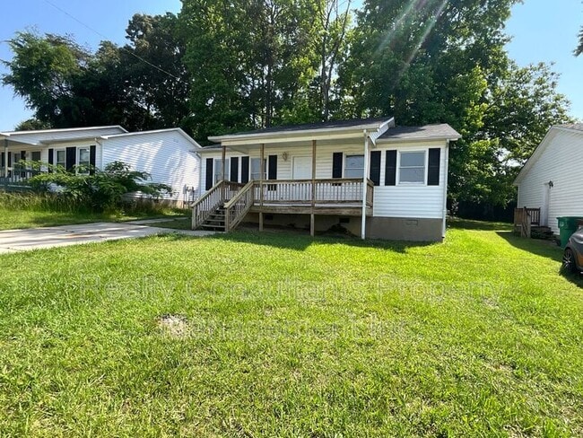 property at 2413 Robbins St