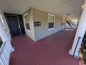 897 Union St, Unit 1 in Manchester, NH - Building Photo - Building Photo