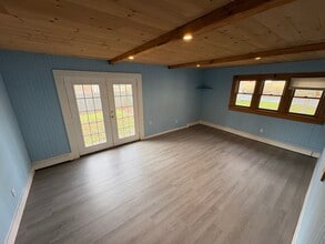 14 Classon Ave in Mastic, NY - Building Photo - Building Photo