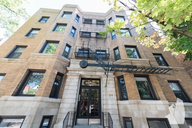 property at 853 W Lill Ave