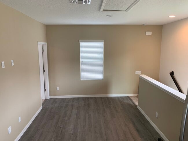 8907 Frodsham Way, Unit B in Winter Garden, FL - Foto de edificio - Building Photo