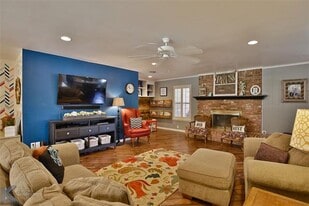 2132 Sylvan Dr in Abilene, TX - Building Photo