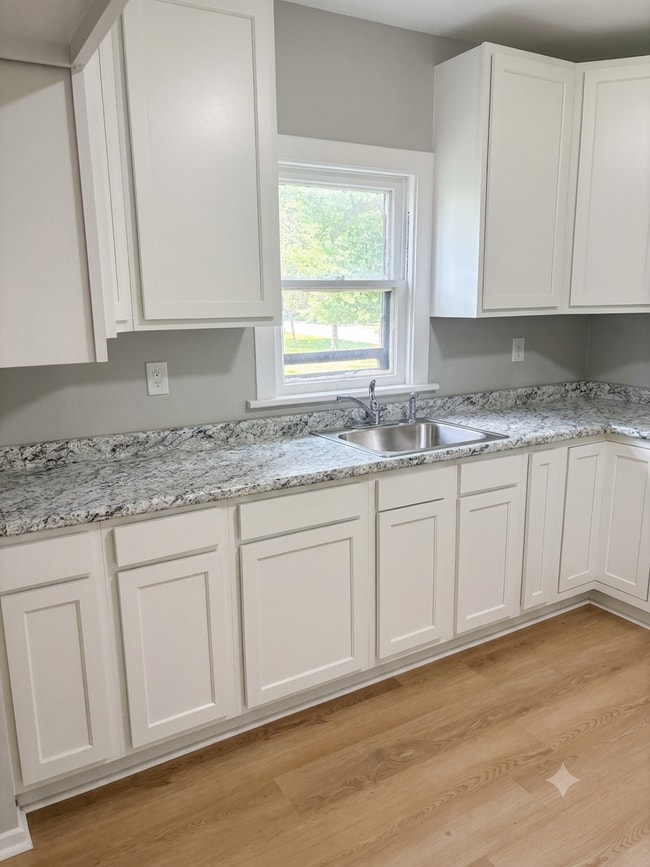 property at 4028 Harper Ave
