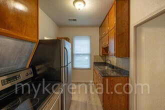 711 Tenny Ave in Kansas City, KS - Building Photo - Building Photo