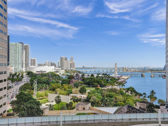 property at 325 S Biscayne Blvd