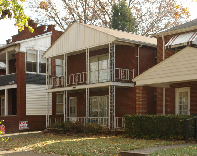 815 11th Ave in Huntington, WV - Building Photo - Building Photo